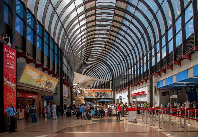 Aeropuerto José María Córdova